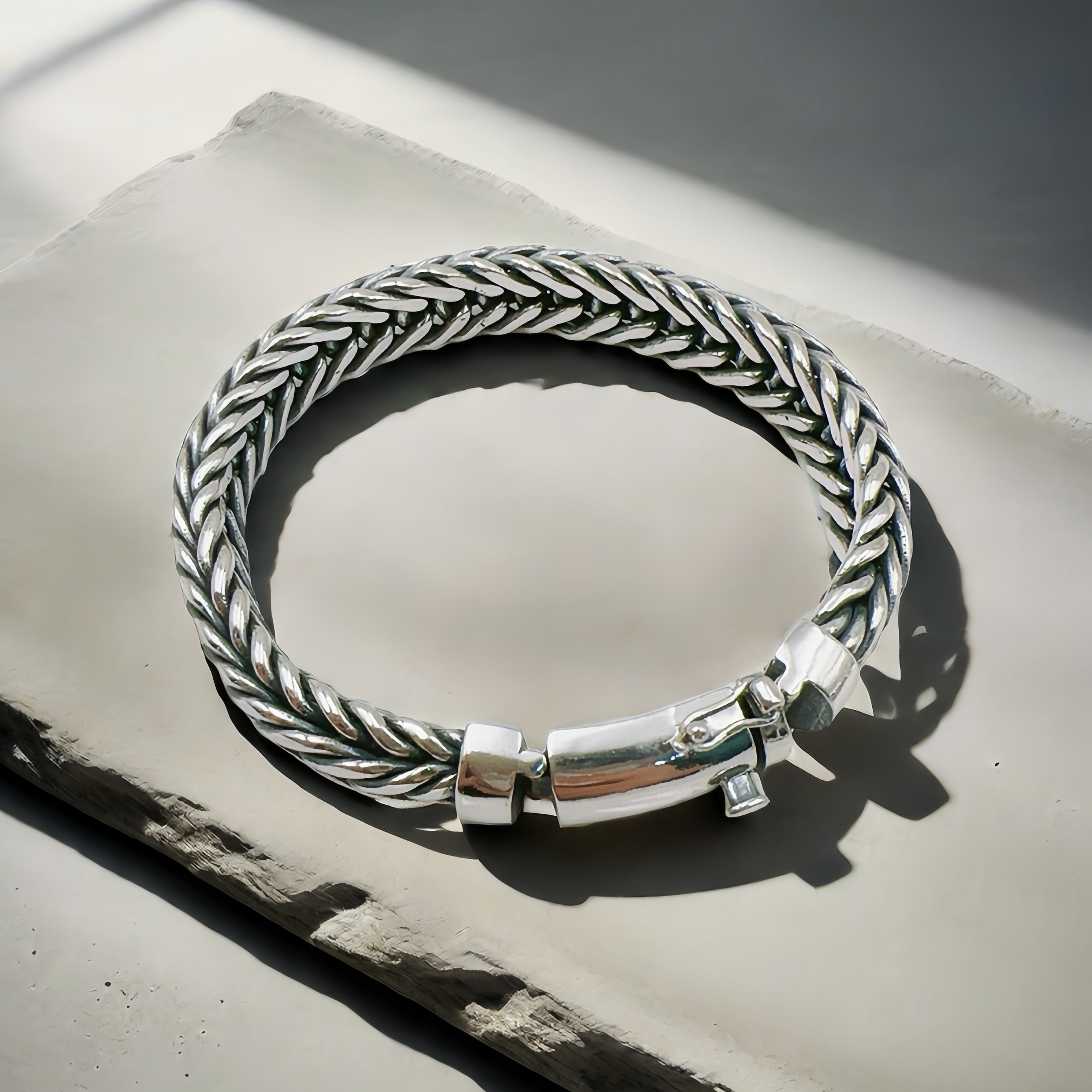 Braided Silver Bracelet (Item No.SB117)