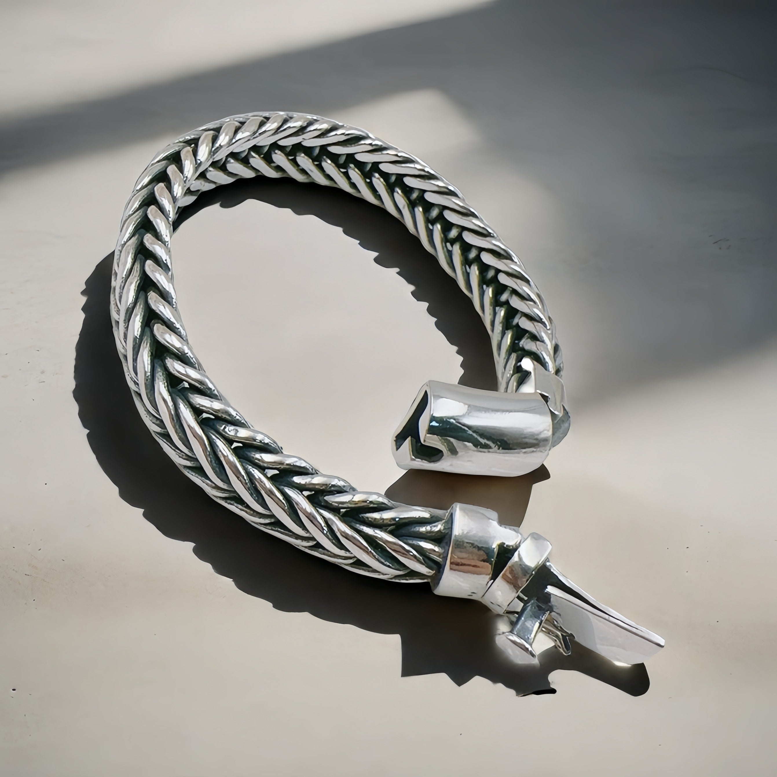 Braided Silver Bracelet (Item No.SB117)