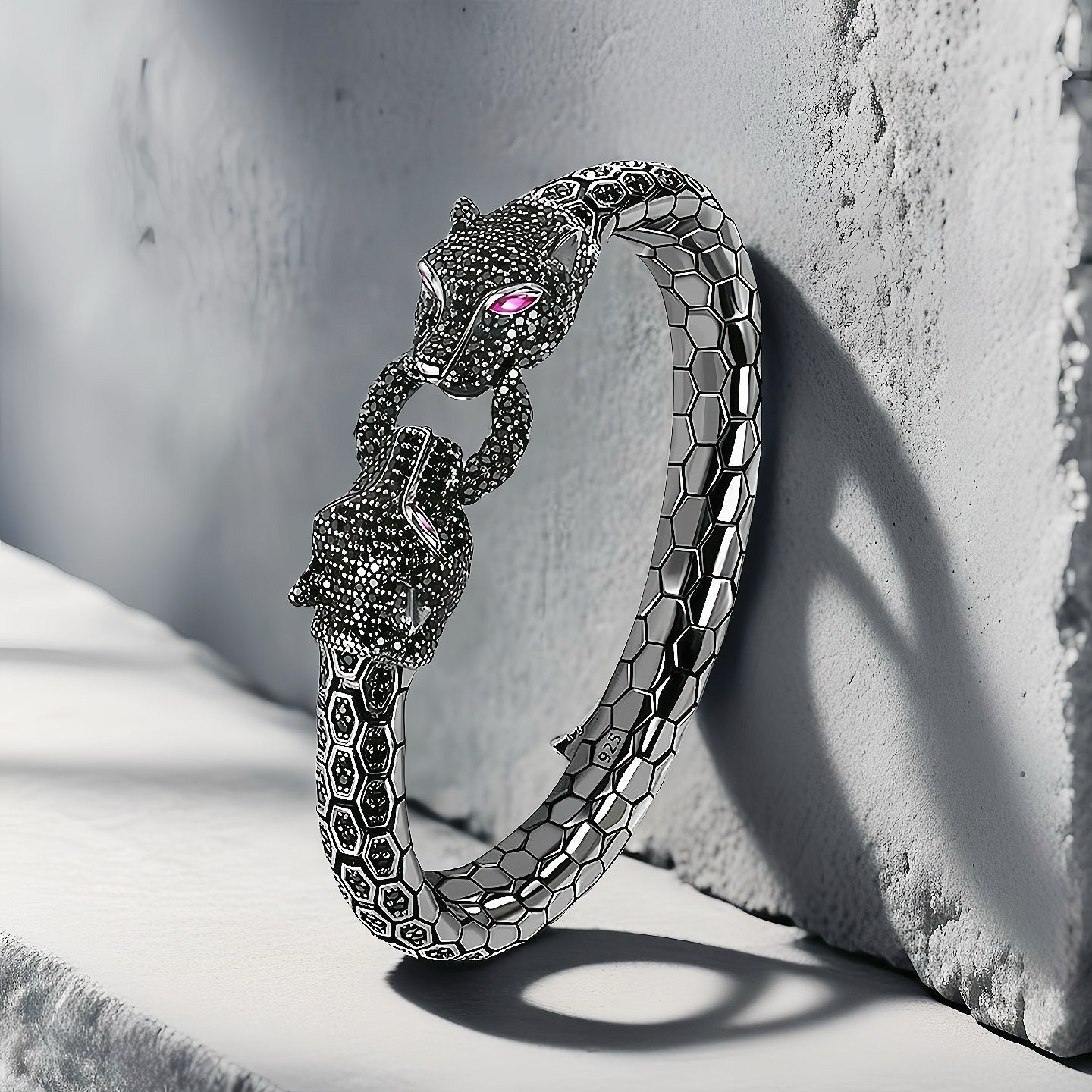 Panther Fashion Silver Bracelet (Item No.SB104)