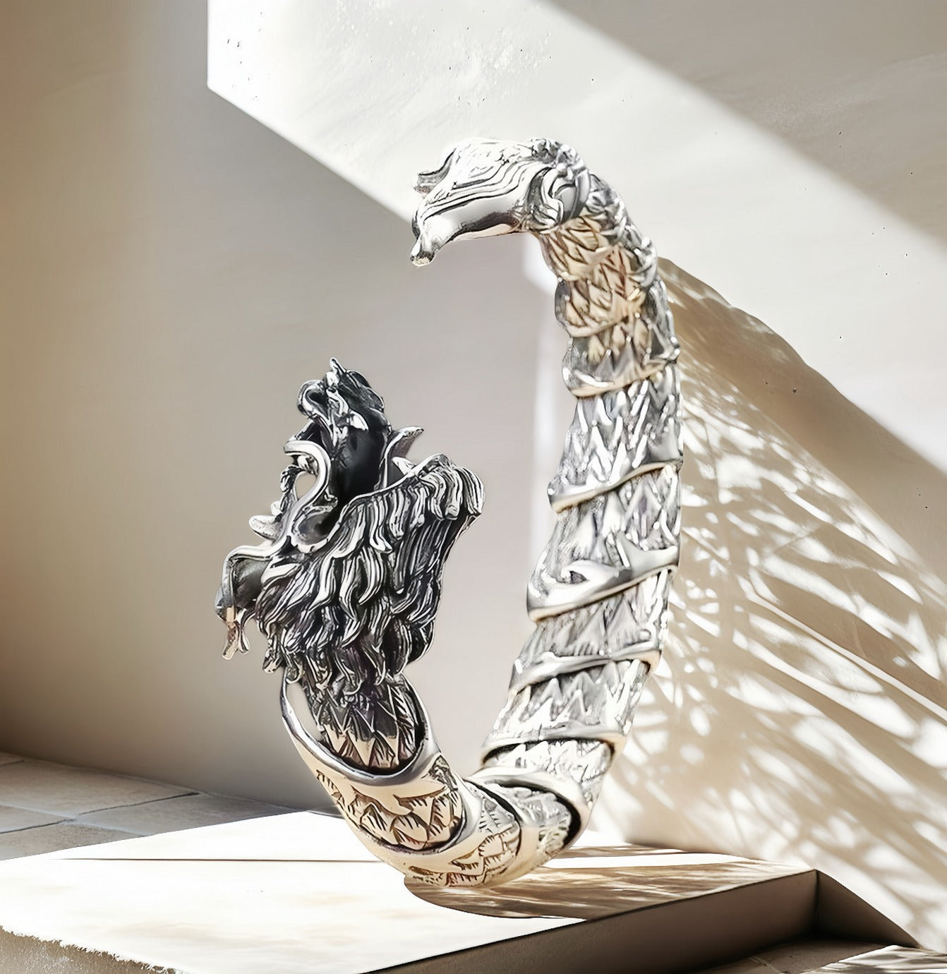 Flying Dragon Silver Bangle (Item No.SB130)