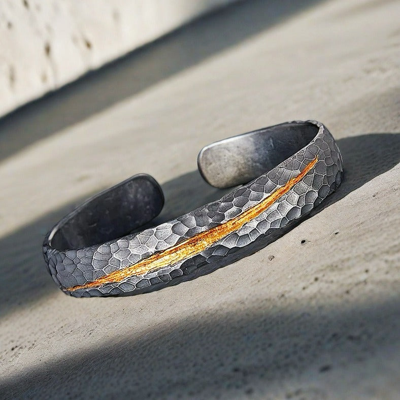 Hammered Inlaying Gold Silver Bangle (Item No.SB113)