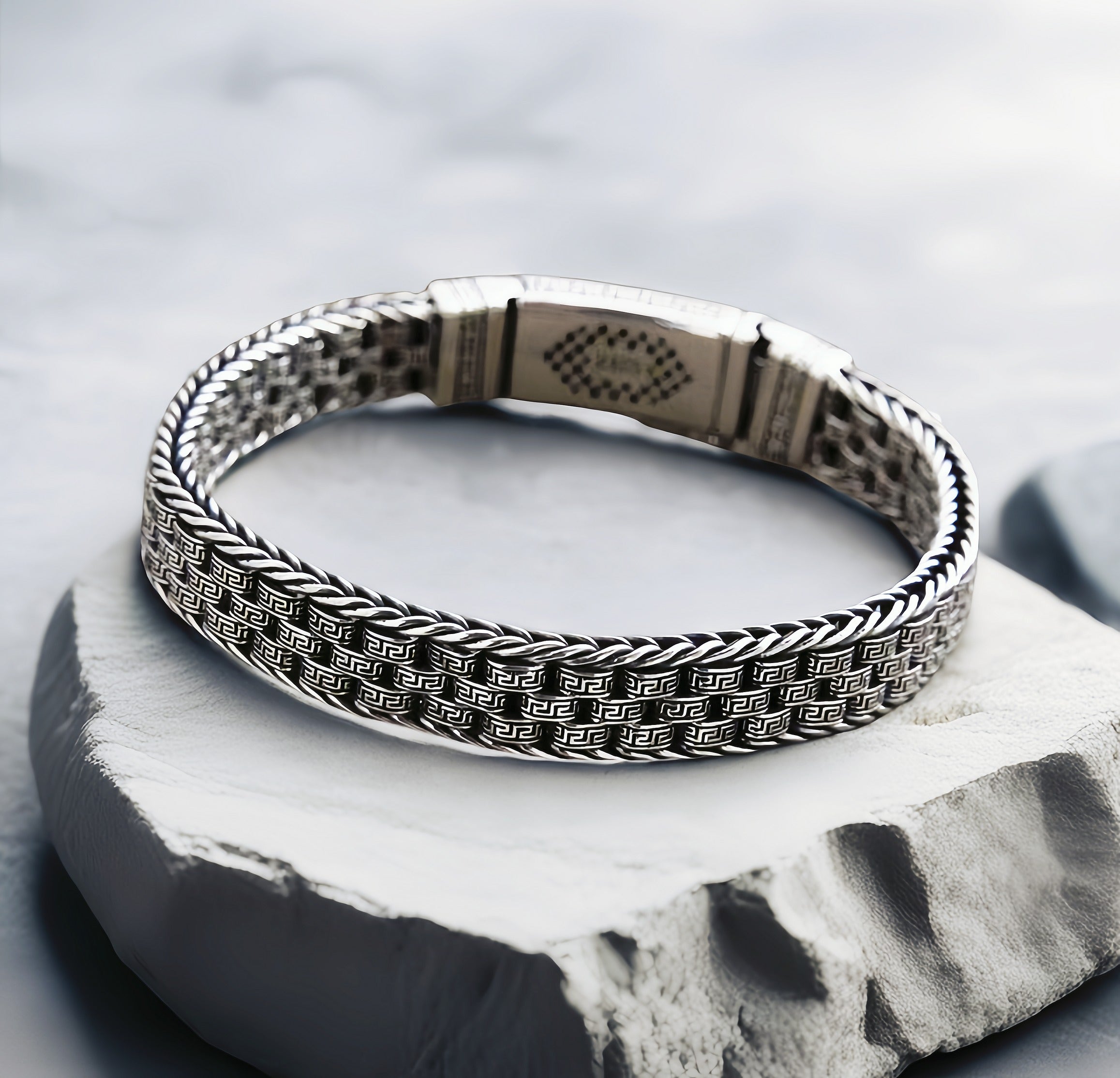 Fashion Silver Bracelet (Item No.SB137)