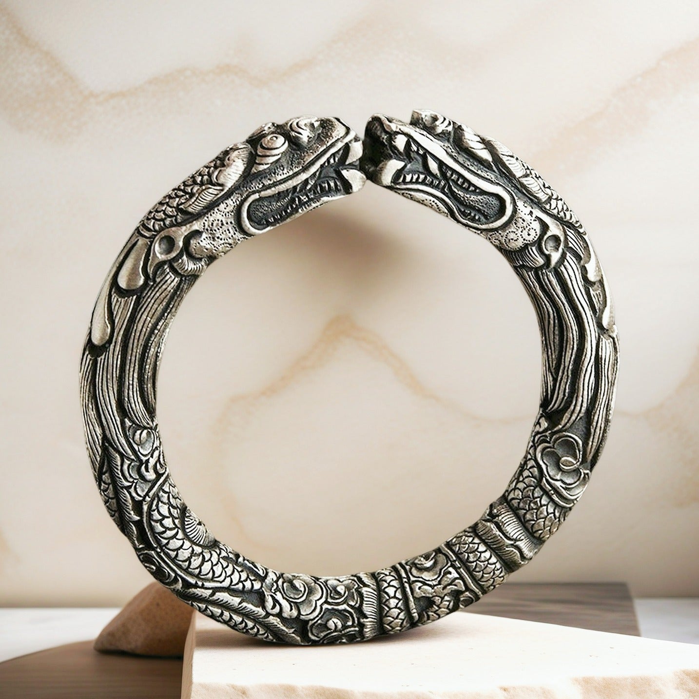 Double Dragon Silver Bangle (Item No.SB172)