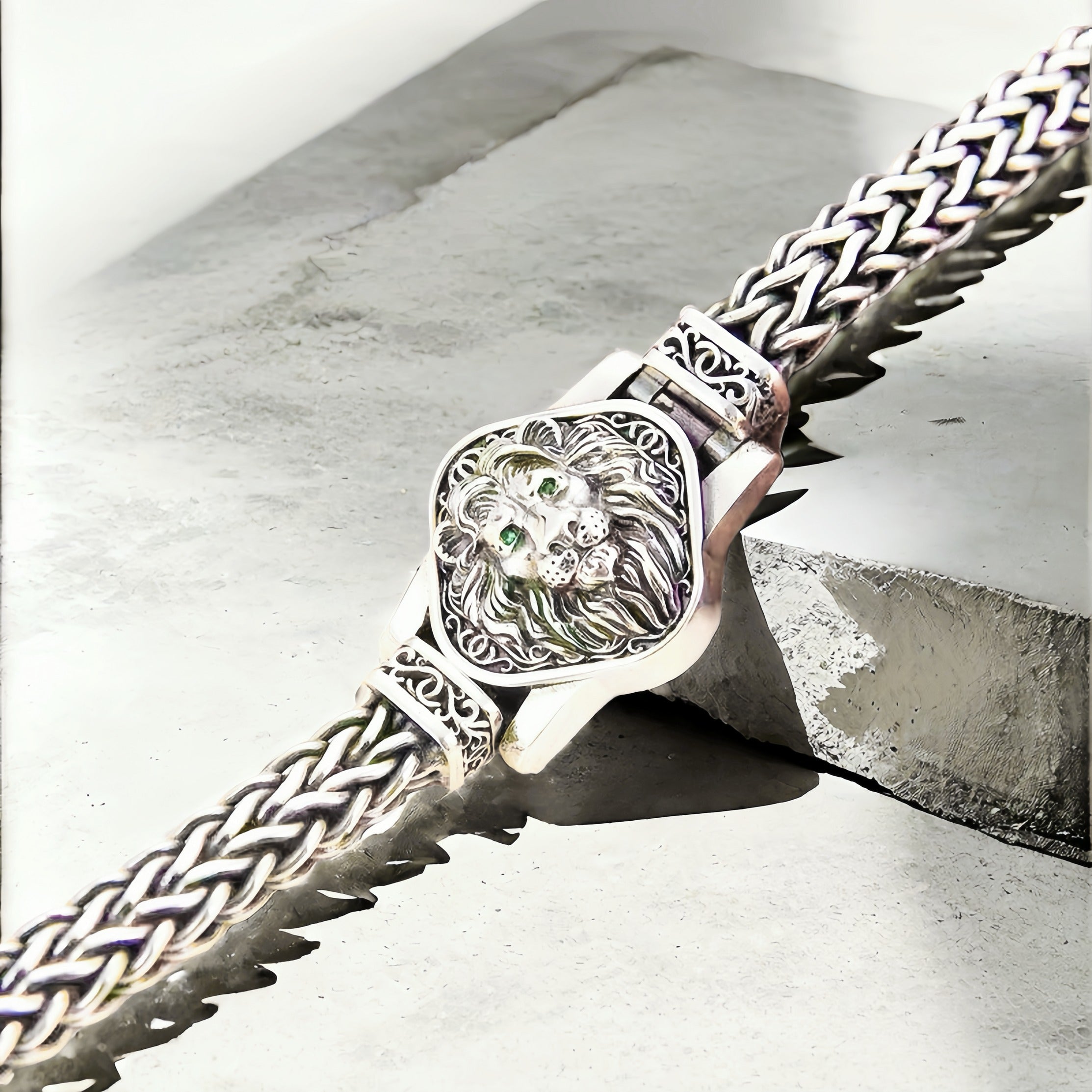 Lion Braided Silver Bracelet (Item No.SB152)