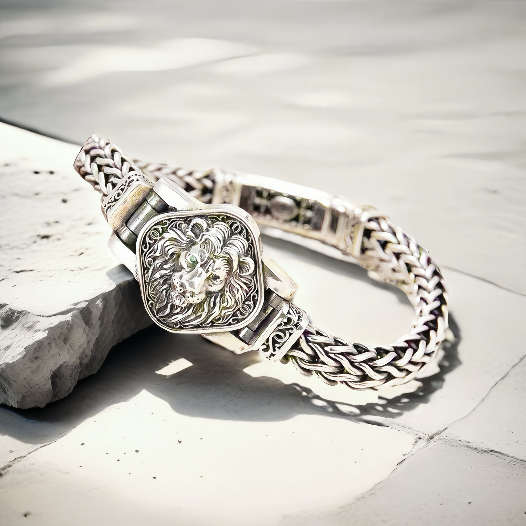 Lion Braided Silver Bracelet (Item No.SB152)