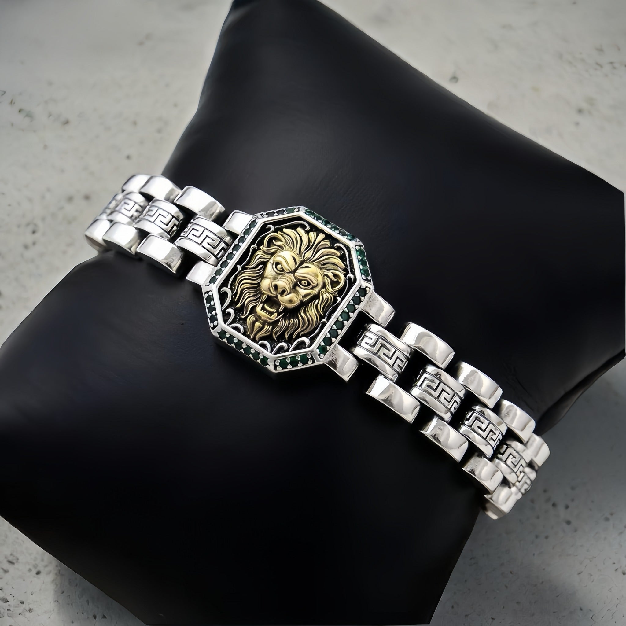 Lion Silver Bracelet (Item No.SB176)