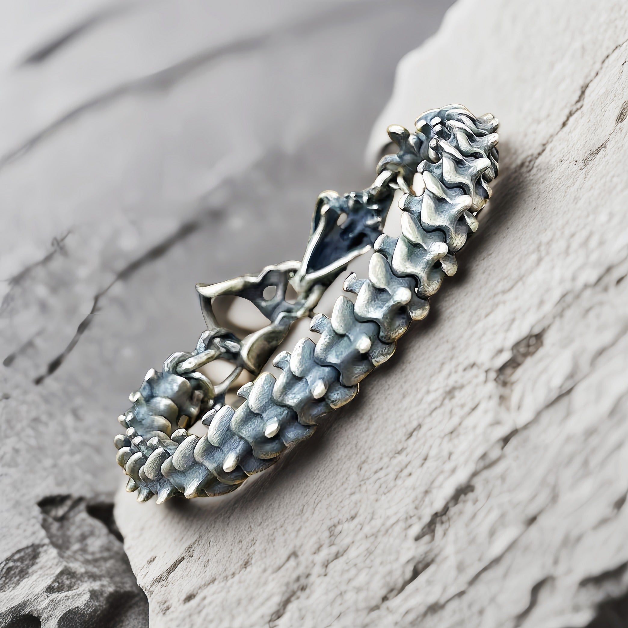 Dragon Scale Silver Bracelet Chain (Item No.SB155)