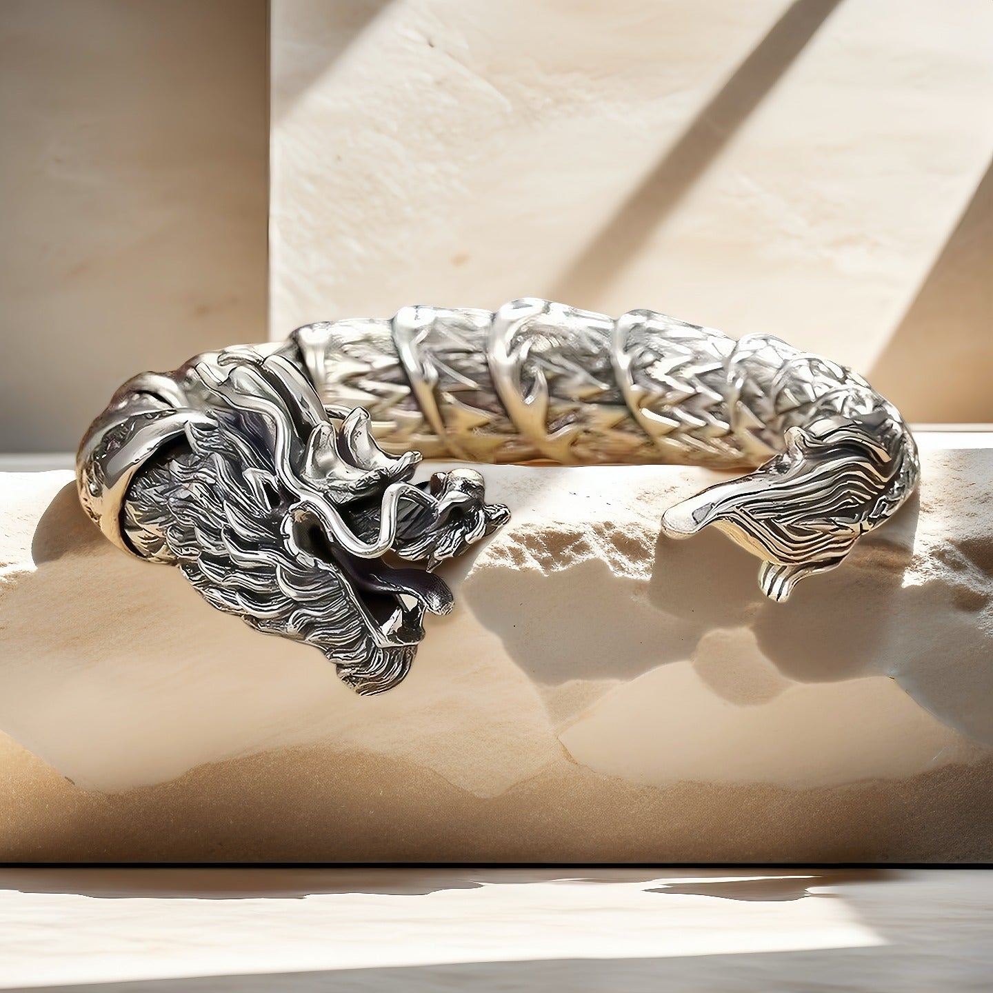 Flying Dragon Silver Bangle (Item No.SB130)