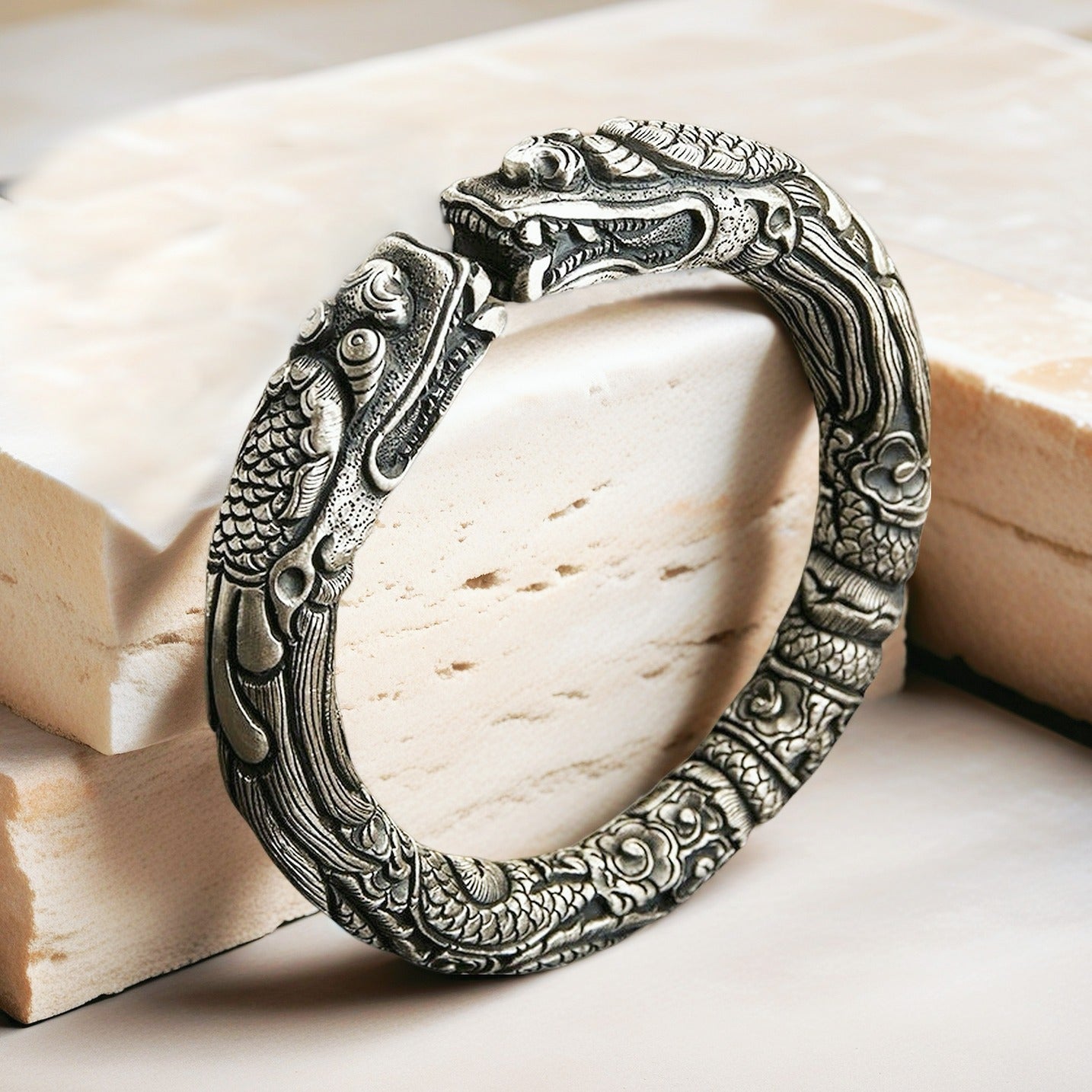 Double Dragon Silver Bangle (Item No.SB172)