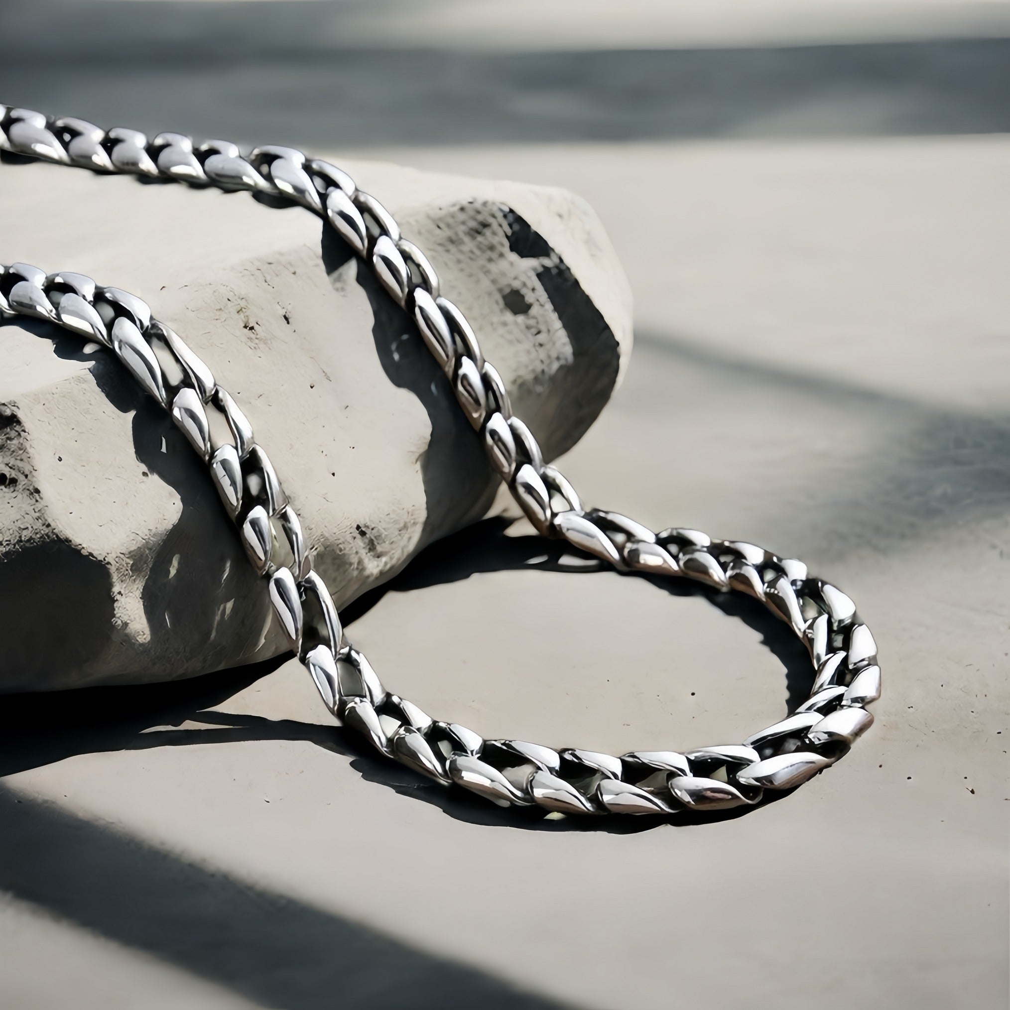 Fashion Silver Necklace Chain (Item No. SN102)