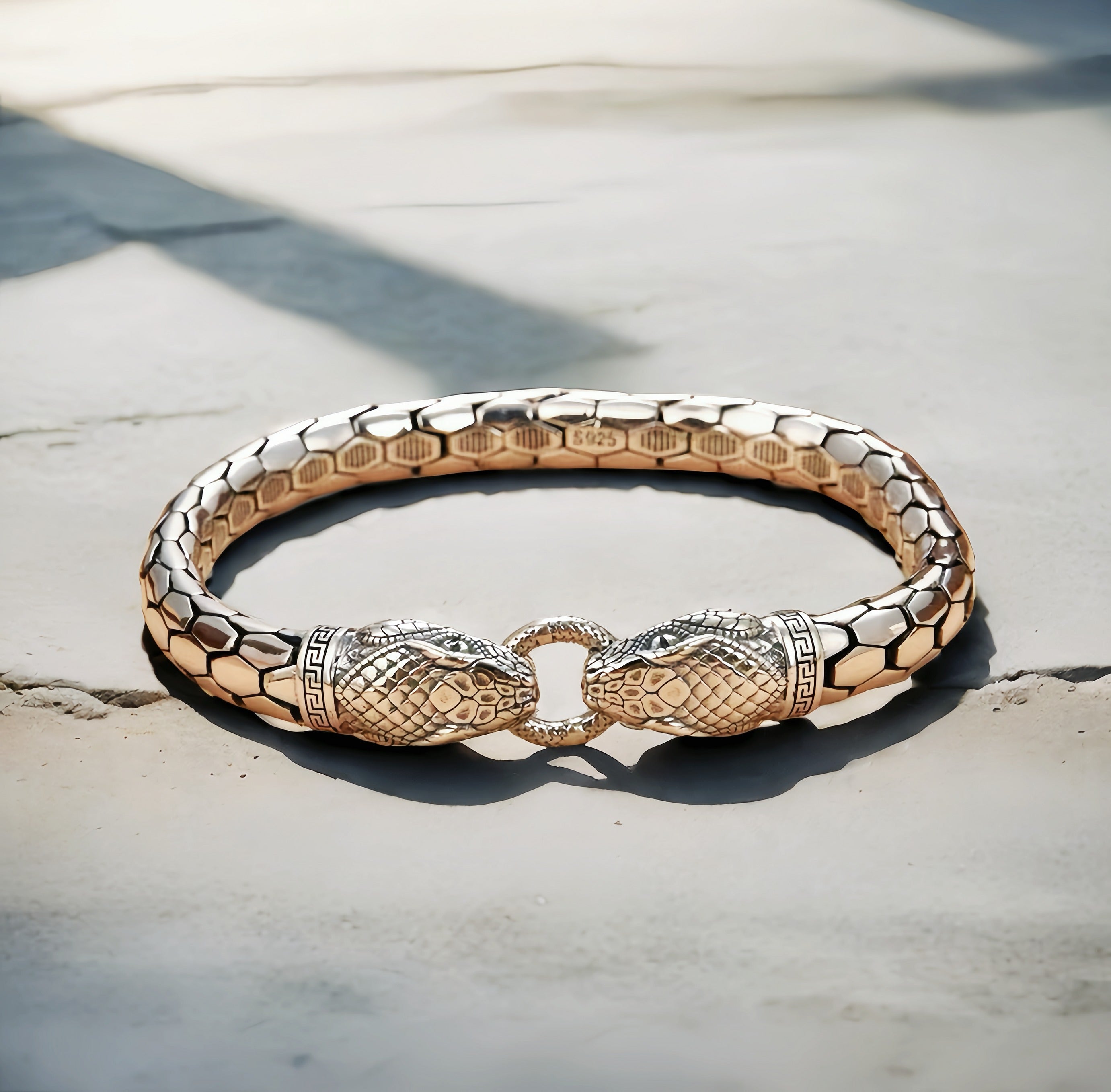 Snake Fashion Silver Bracelet (Item No.SB112)