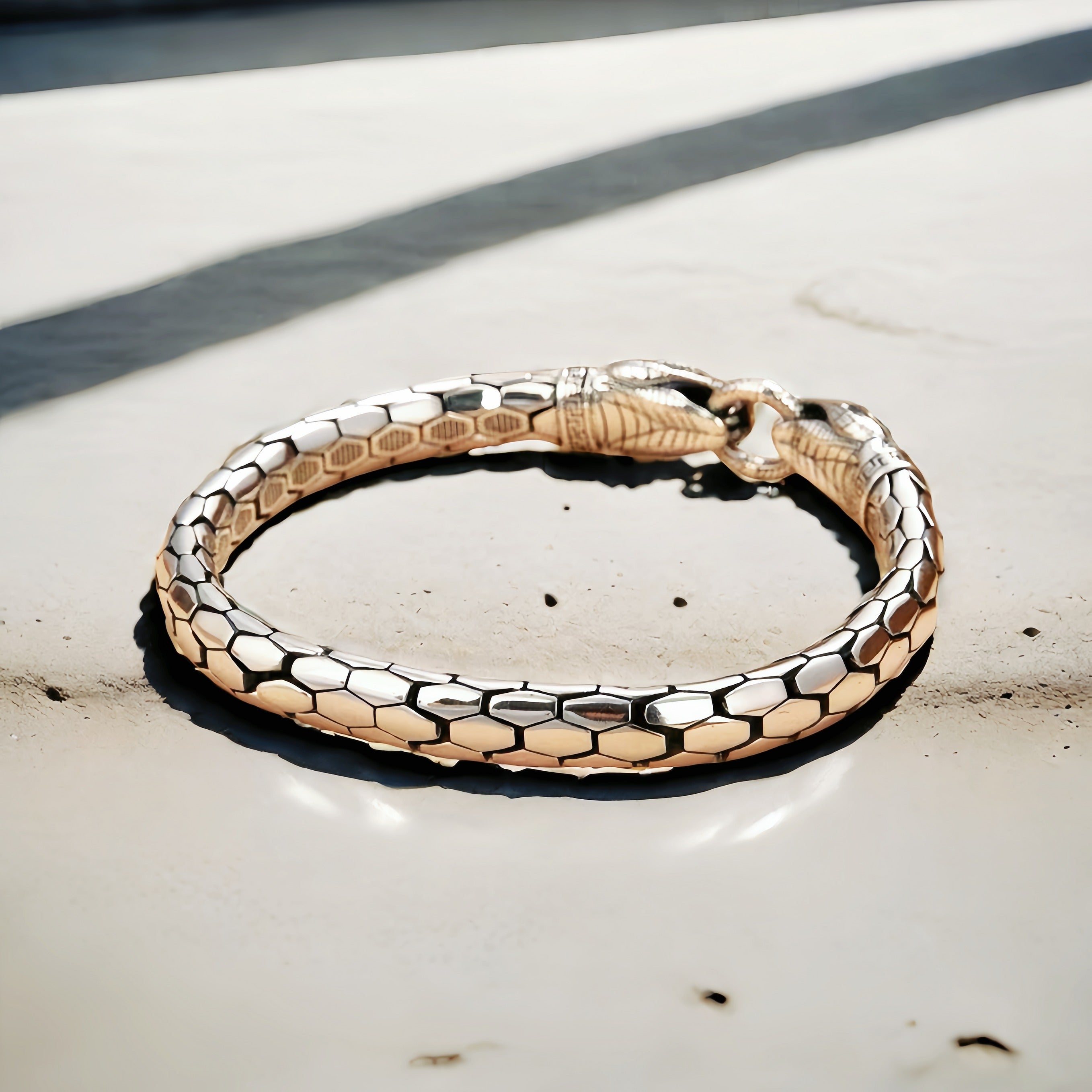 Snake Fashion Silver Bracelet (Item No.SB112)