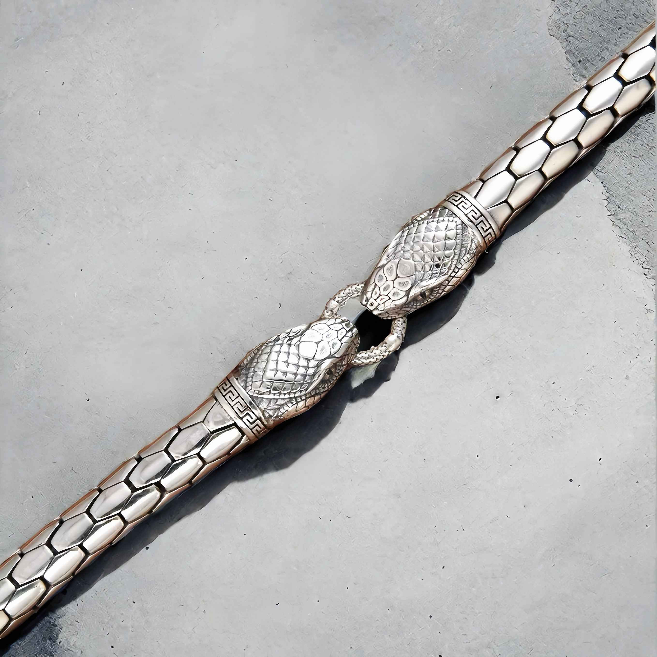 Snake Fashion Silver Bracelet (Item No.SB112)