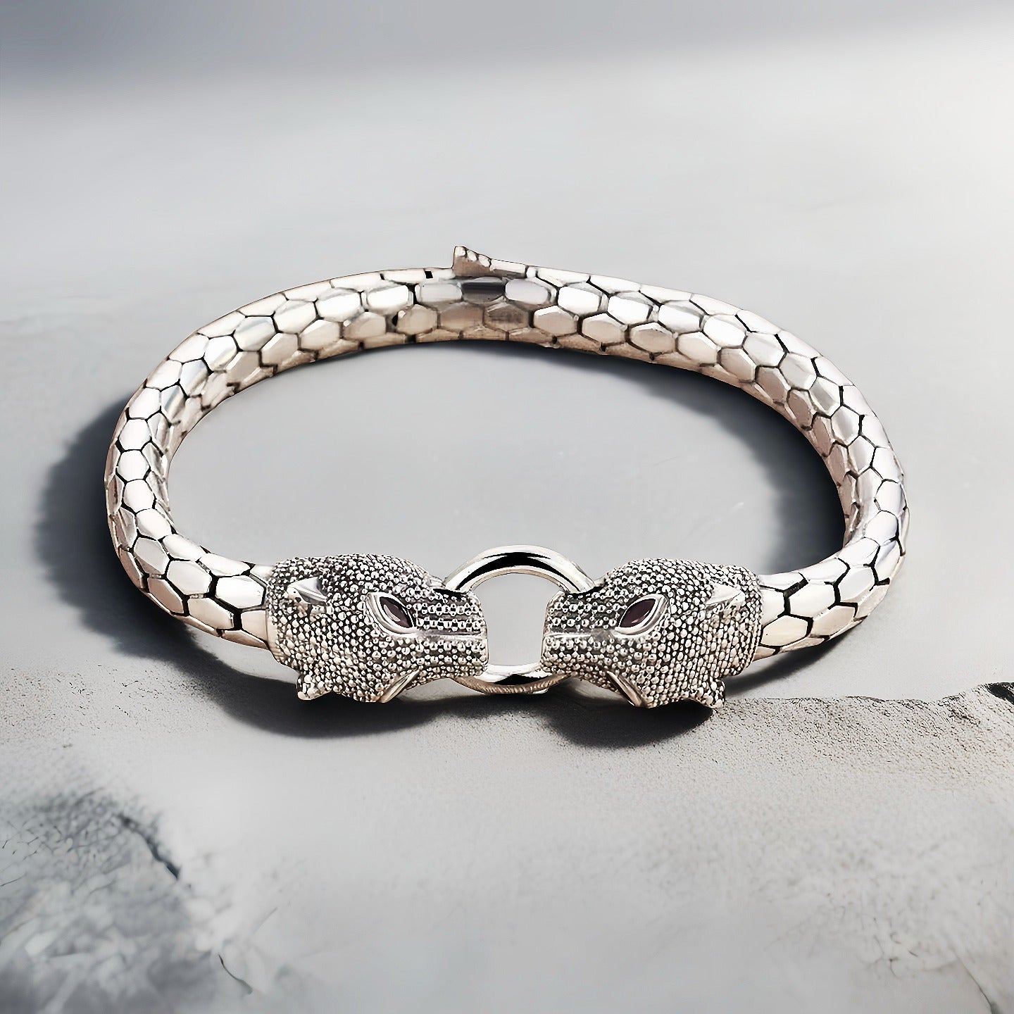 Panther Fashion Silver Bracelet (Item No.SB106)