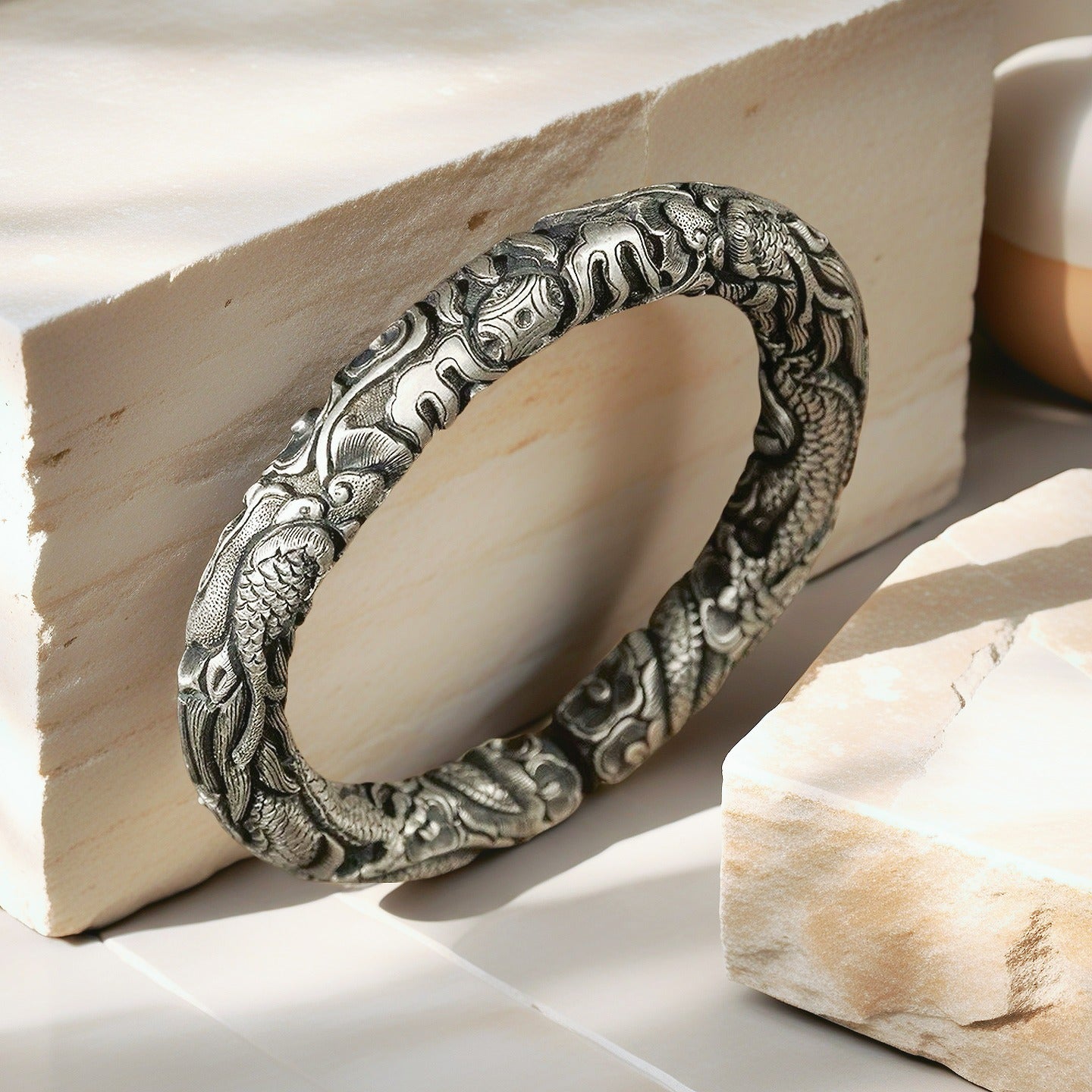 Two Dragons Silver Bangle (Item No.SB131)