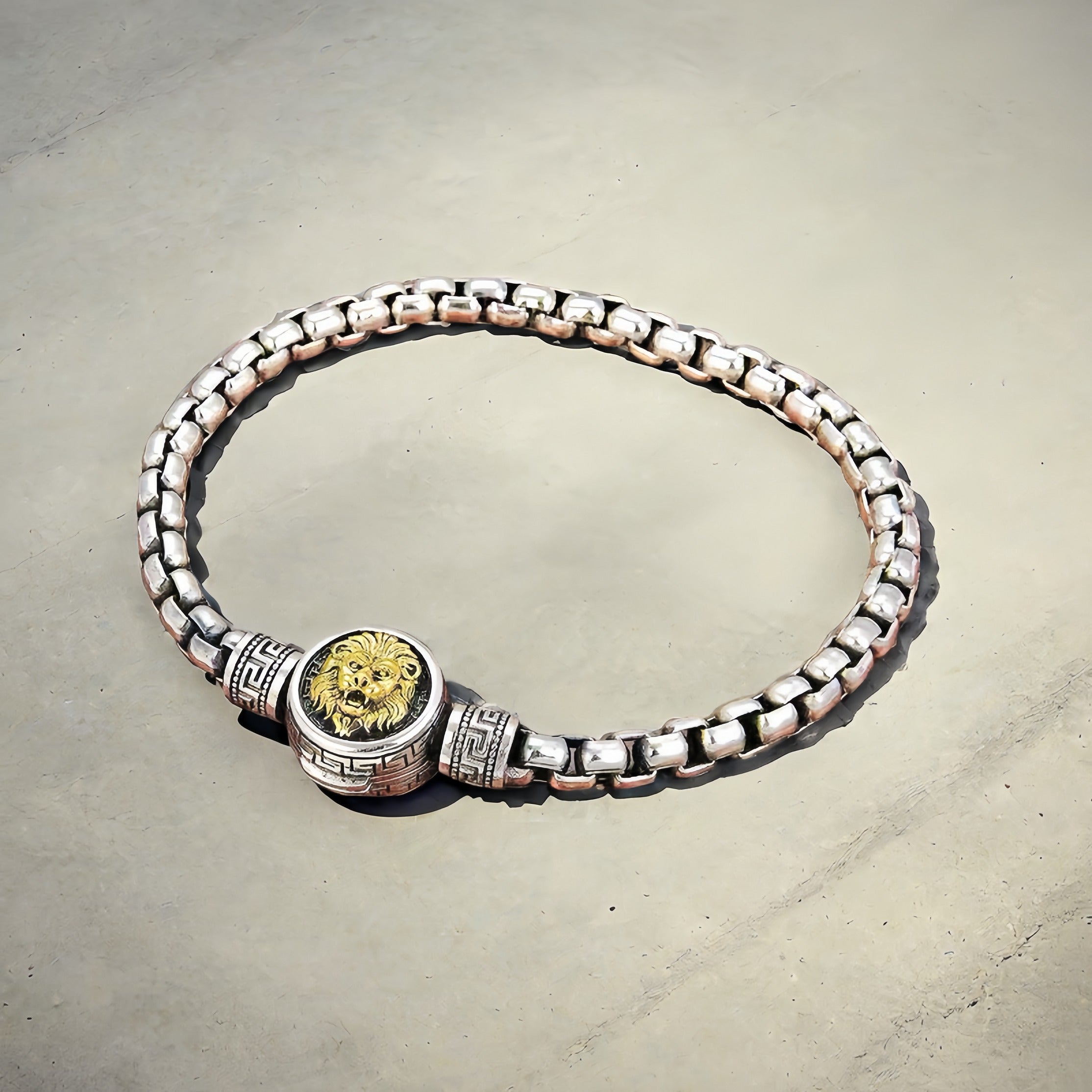 Lion Silver Bracelet (Item No.SB145)