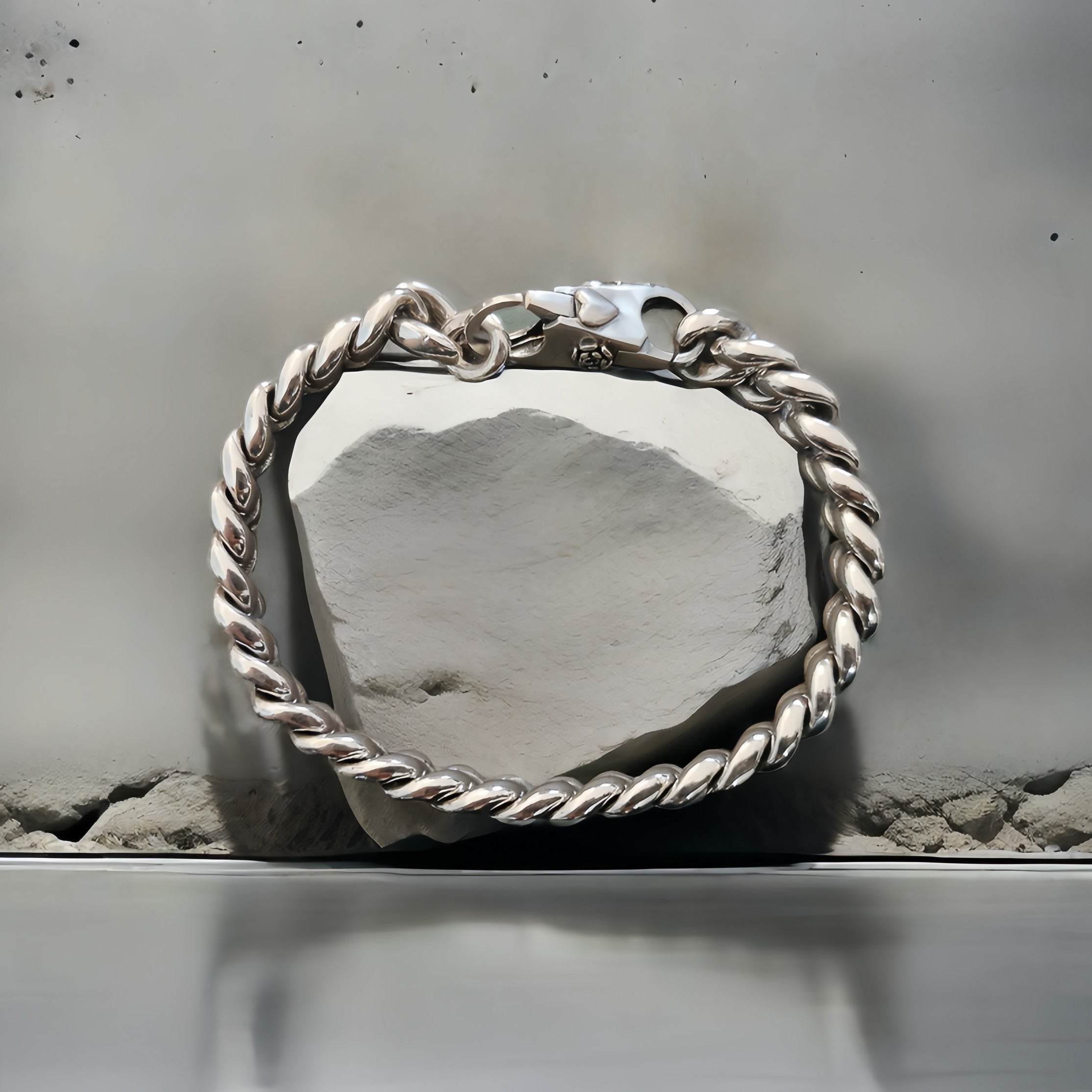 Classic Silver Bracelet Chain (Item No.SB164)