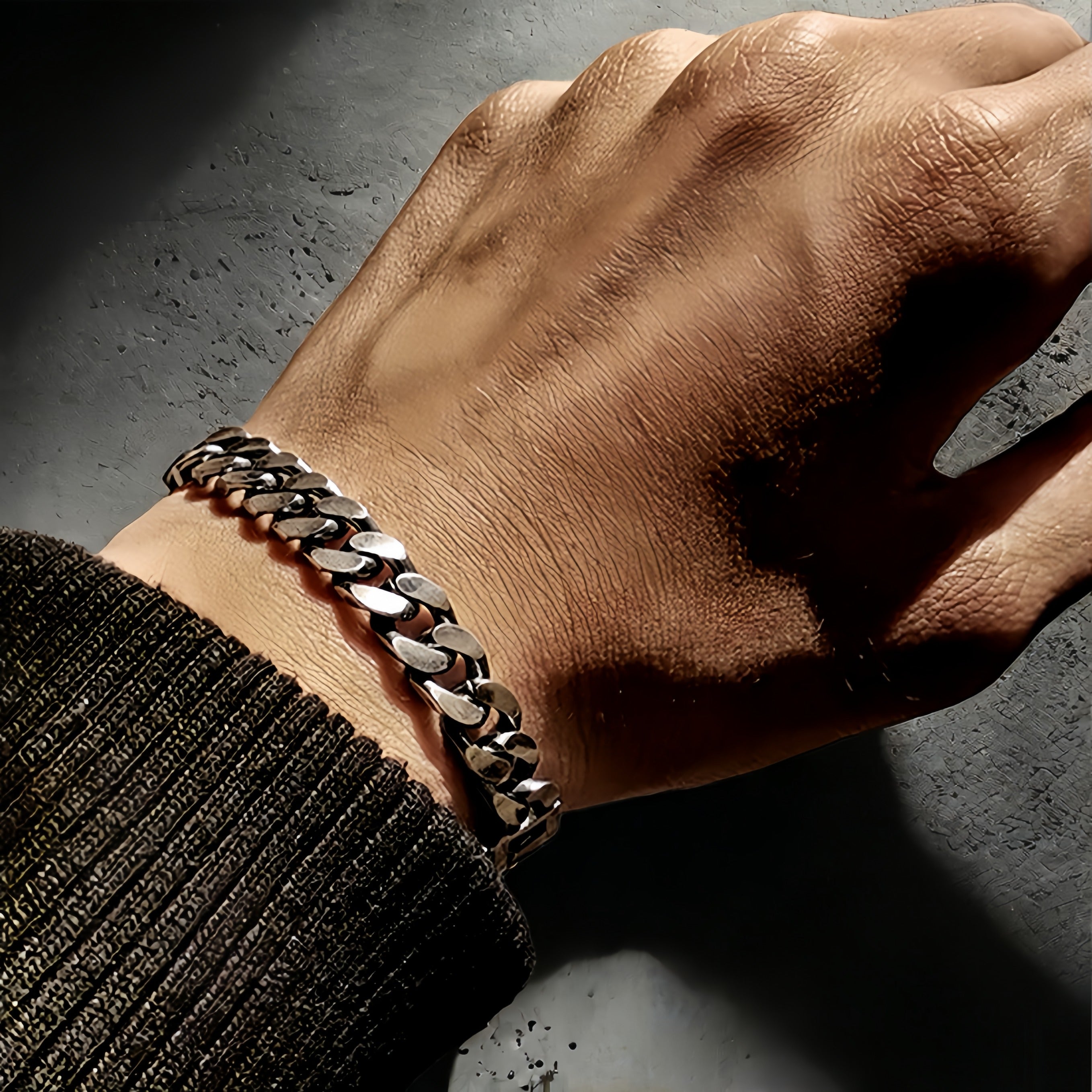 Cuban Link Silver Bracelet Chain (Item No.SB102)