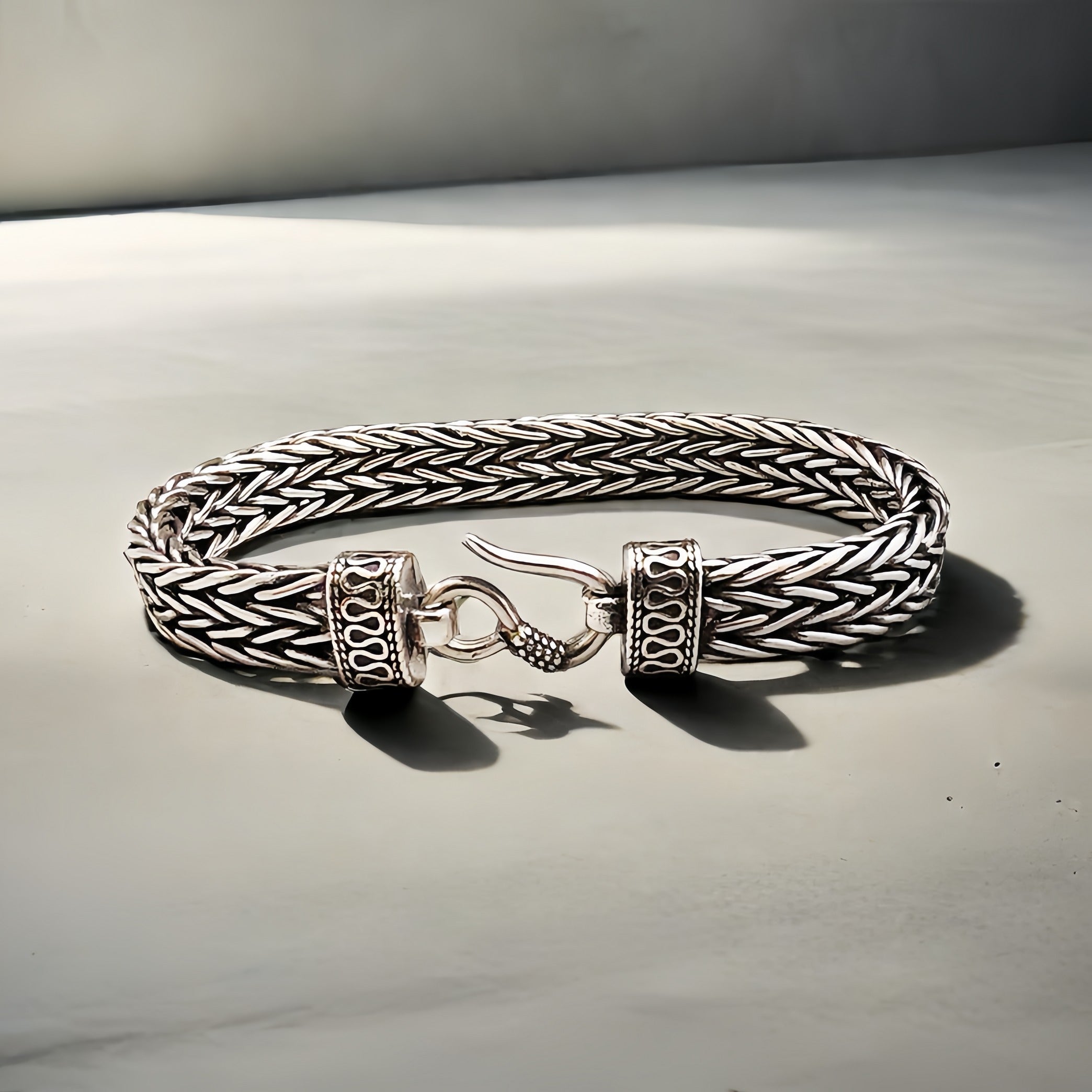 Braided Silver Bracelet (Item No.SB156)