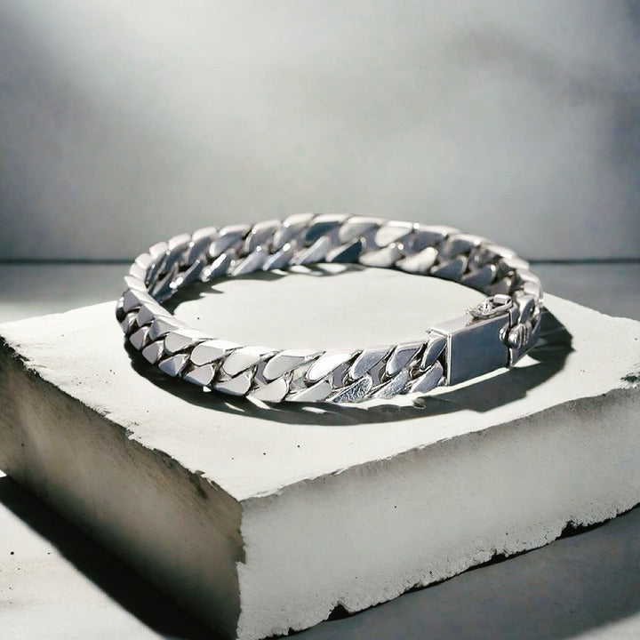 Classy Silver Bracelet Chain (Item No.SB169)