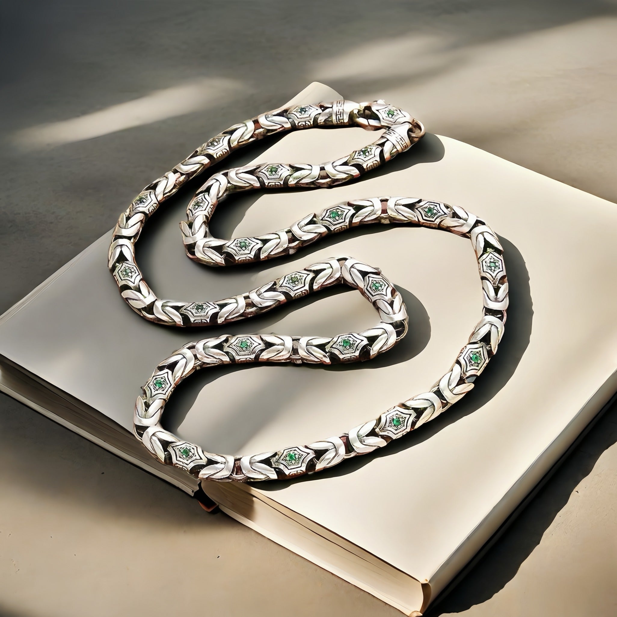 Classic Silver Necklace Chain (Item No. SN123)