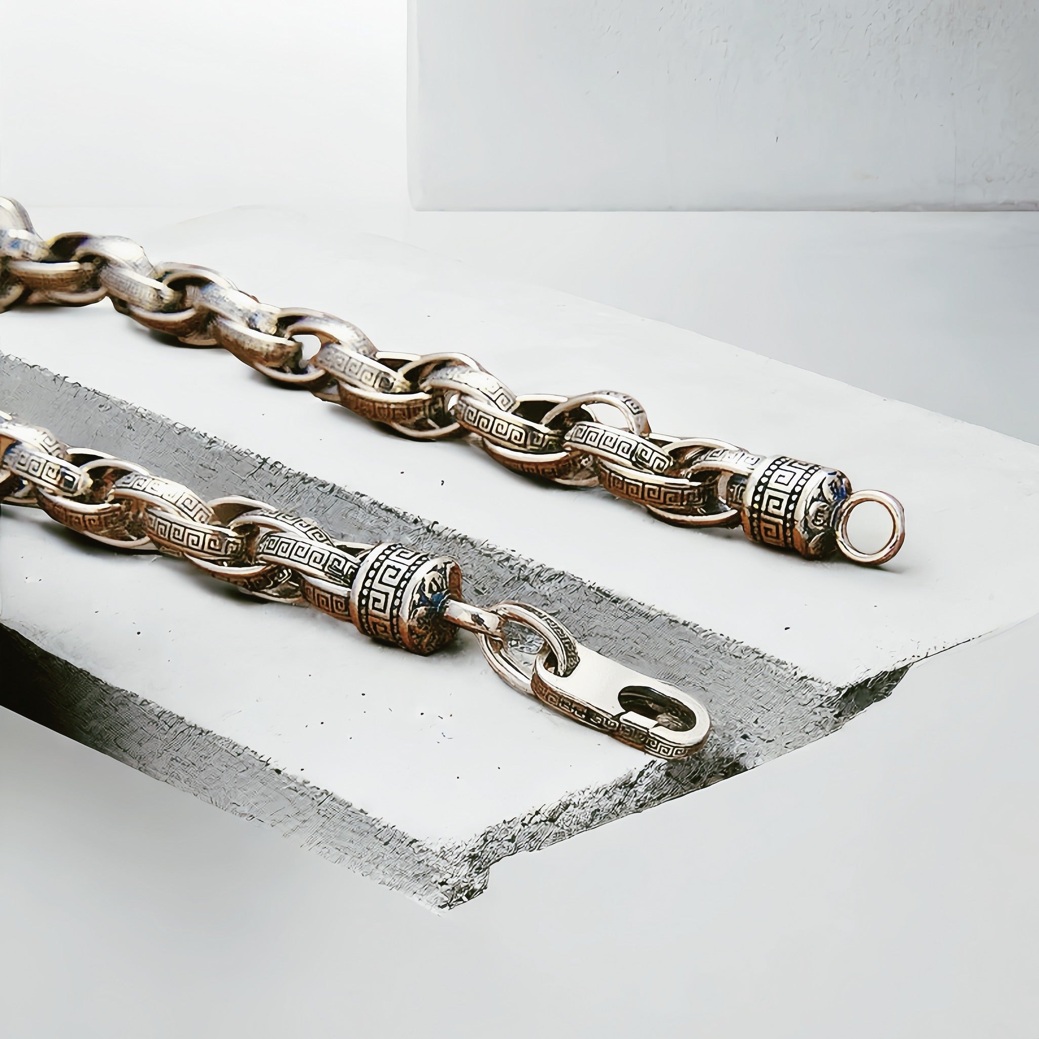 Classic Silver Necklace Chain (Item No. SN129)