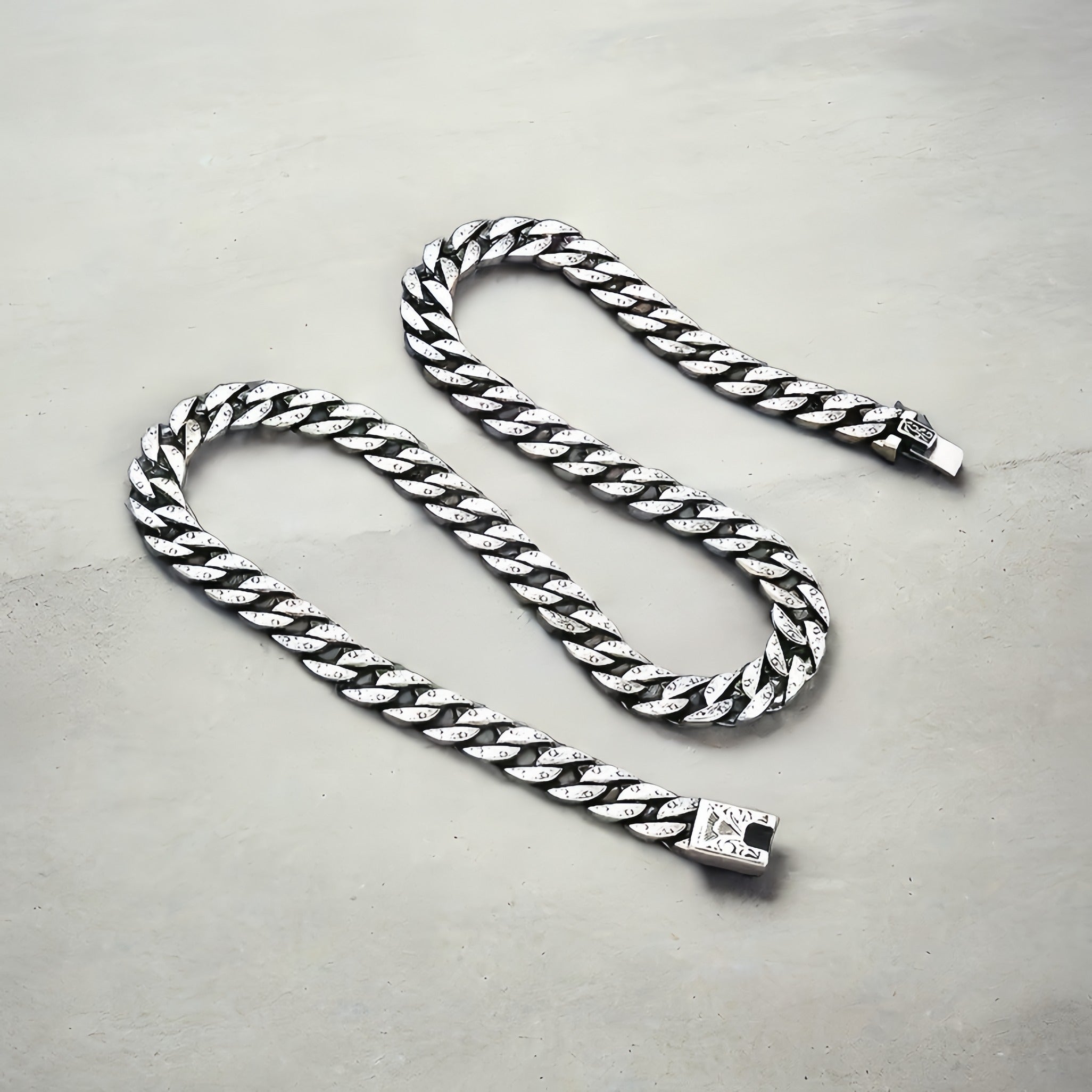 Classy Silver Necklace Chain (Item No. SN131)