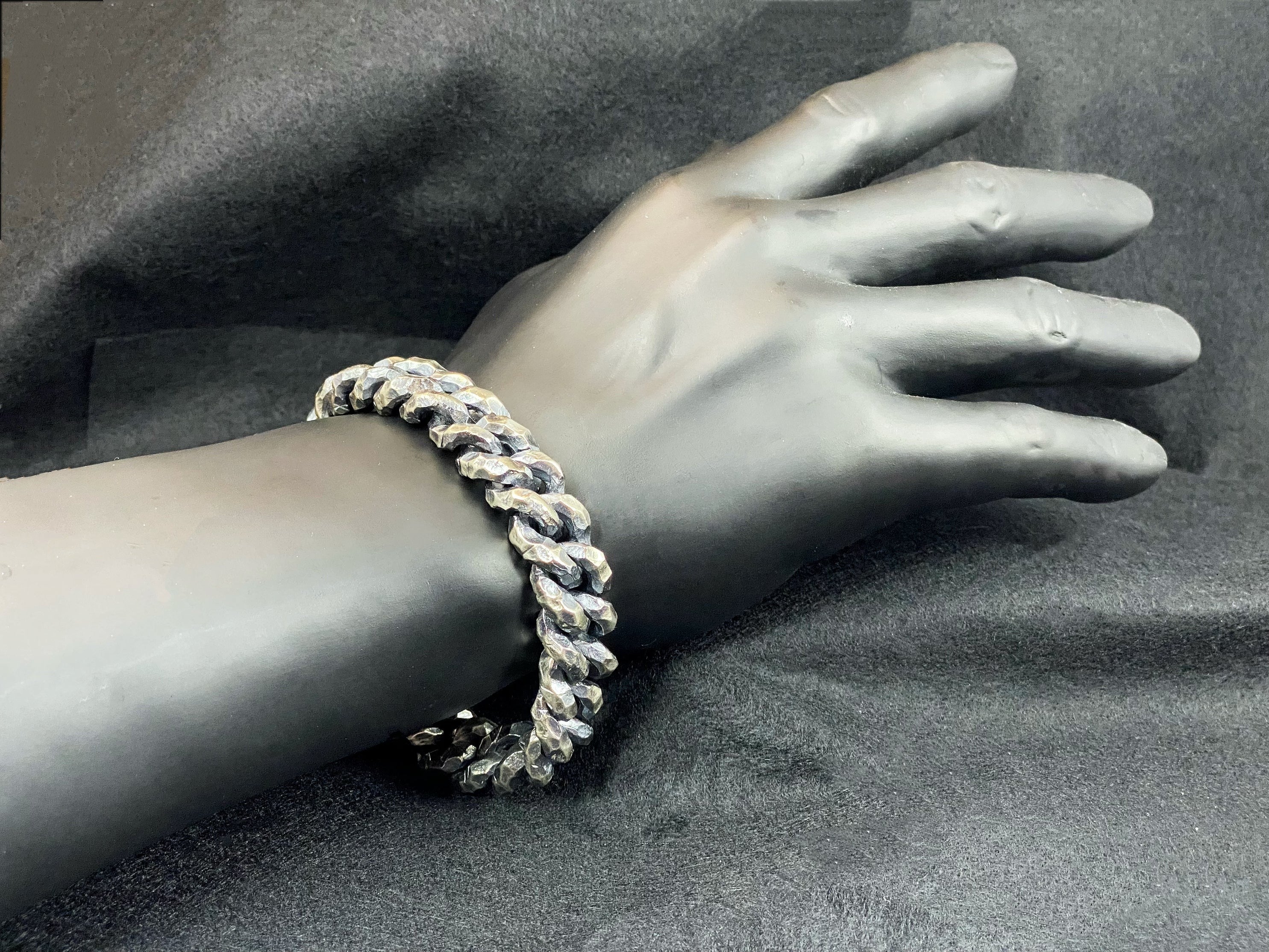 Heavy Metal Hammered Silver Bracelet (Item No.SB158)