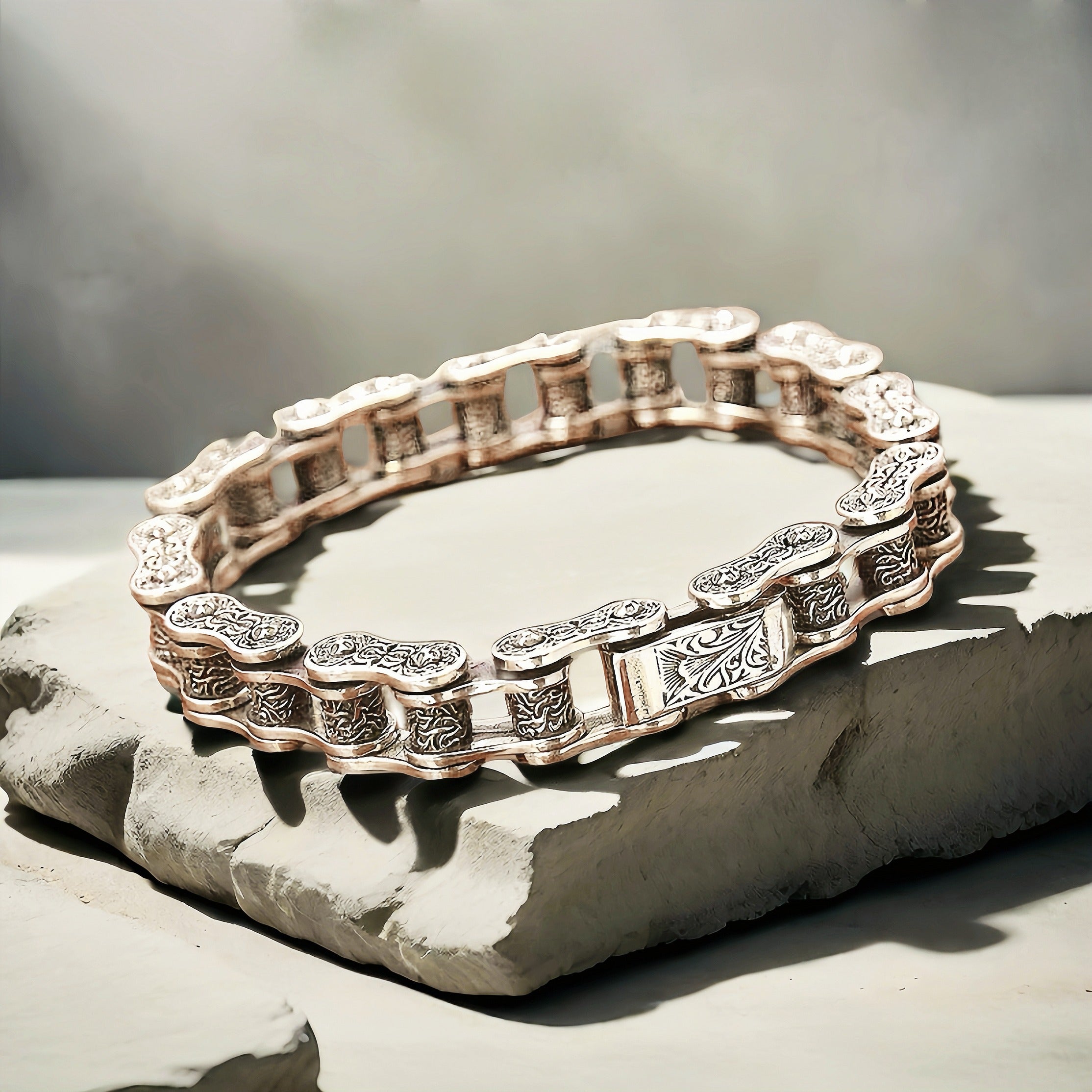 Classic Silver Bracelet (Item No.SB160)