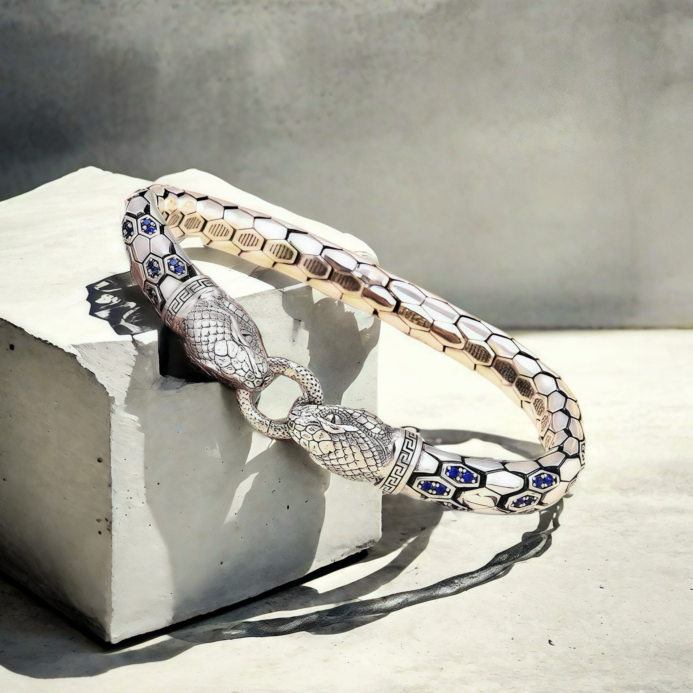 Snake Fashion Silver Bracelet (Item No.SB149)