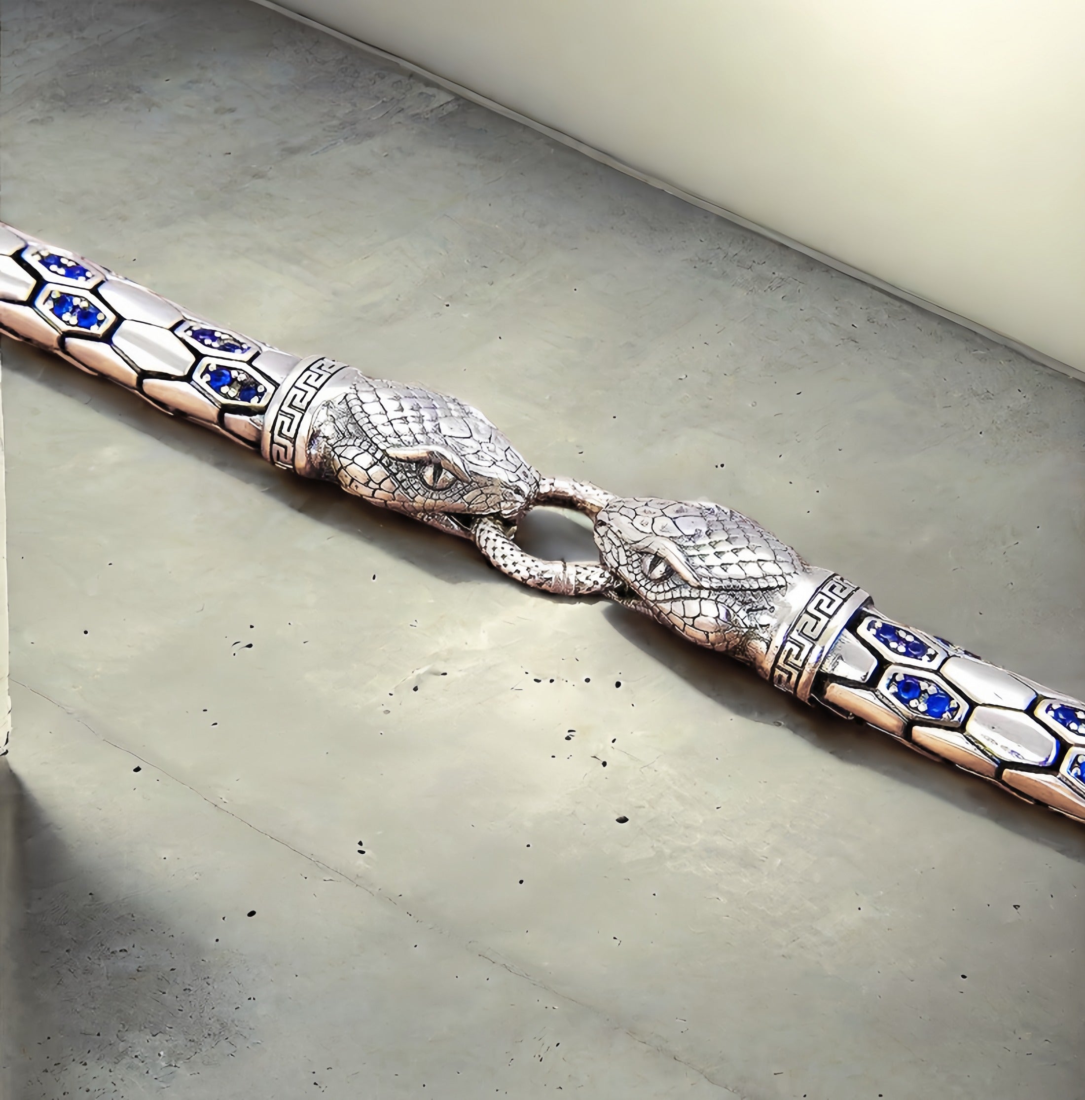 Snake Fashion Silver Bracelet (Item No.SB149)