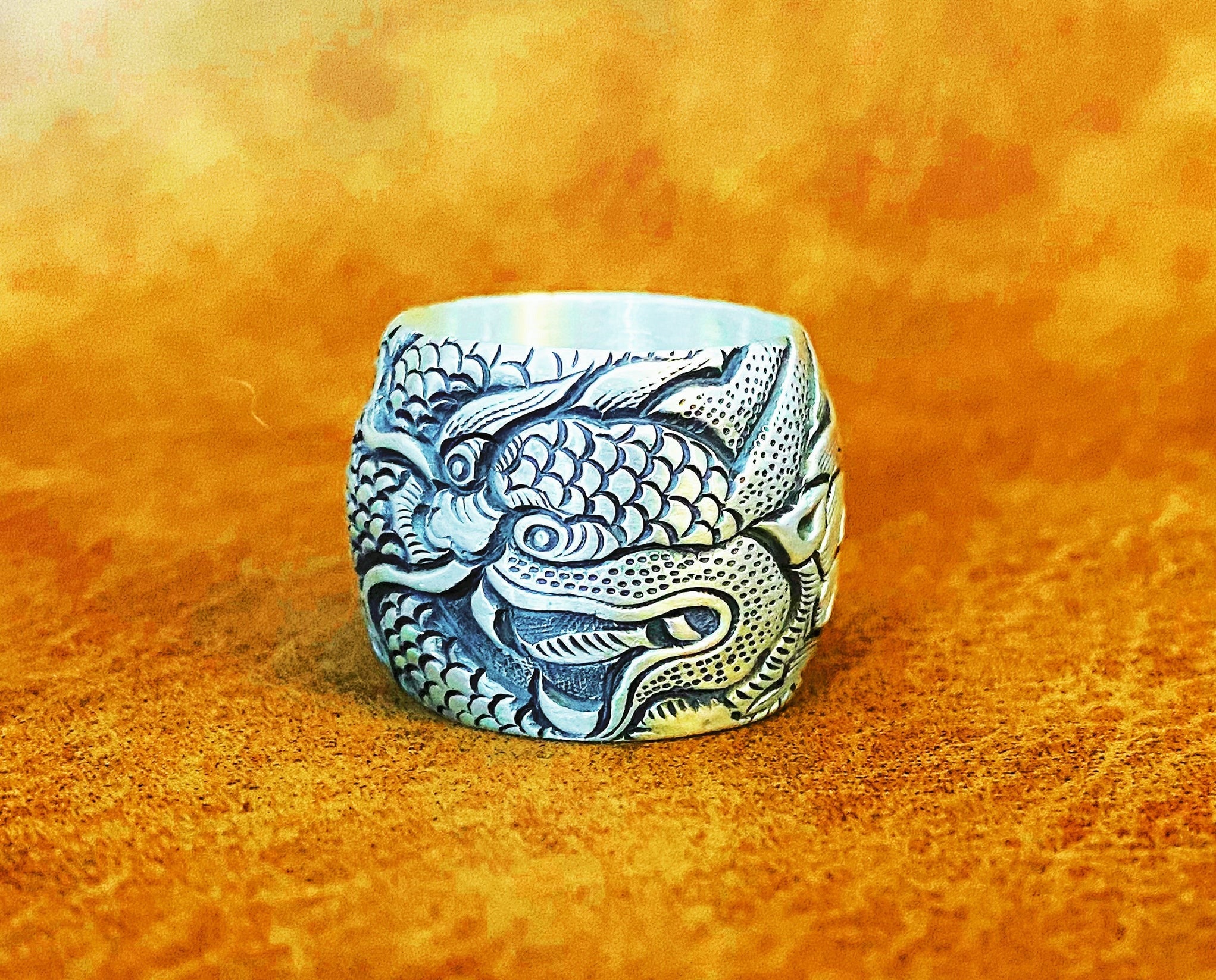 Large Dragon Silver Ring (Item No. RS116)