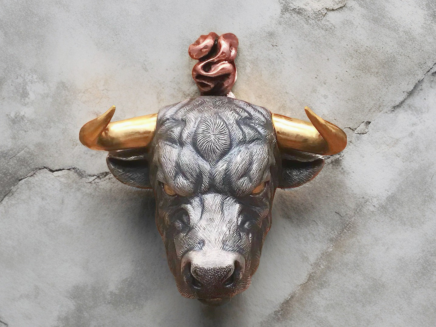 Bull Silver Pendant (Item No. SP117)