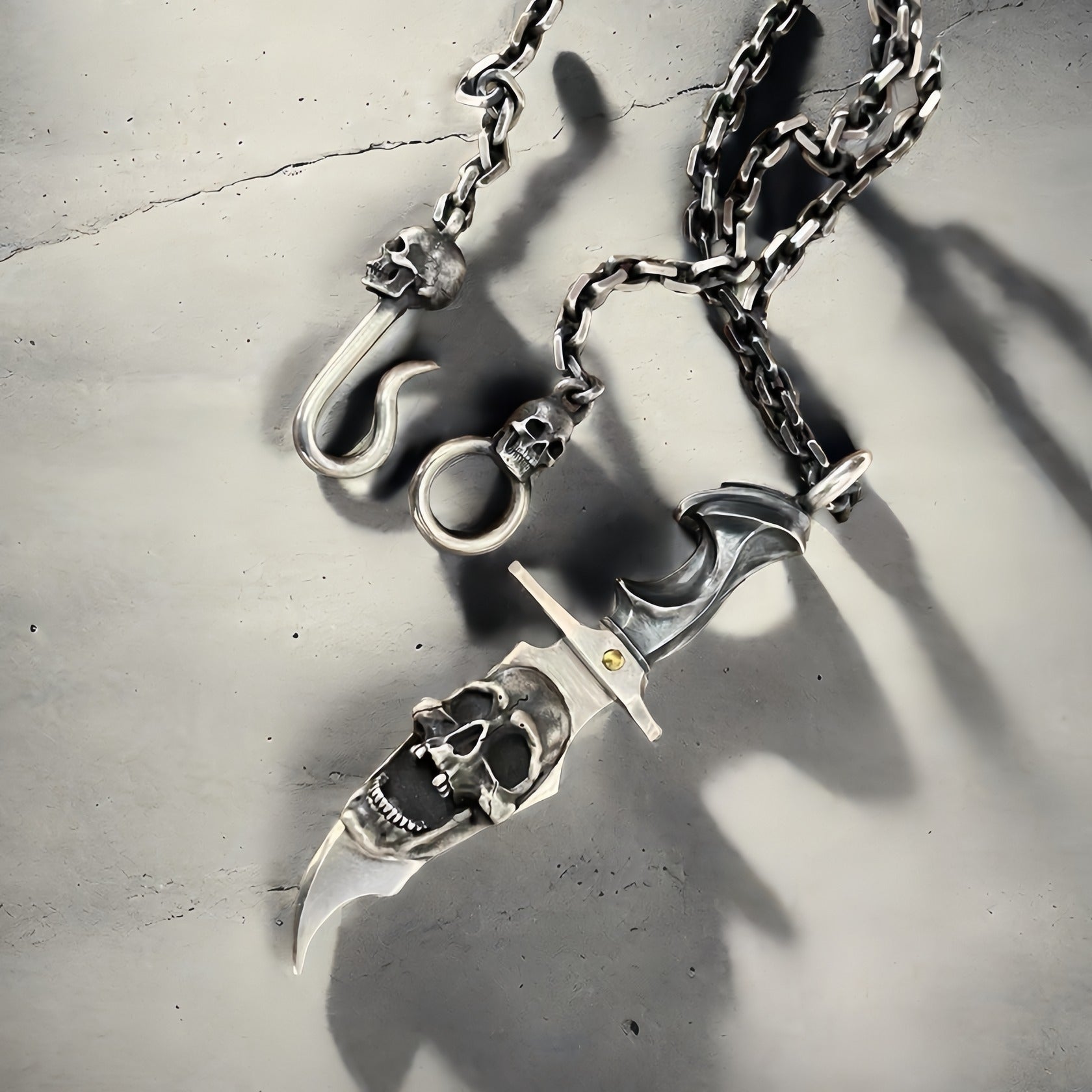 Skull & Dagger Silver Pendant (Item No. SP118)