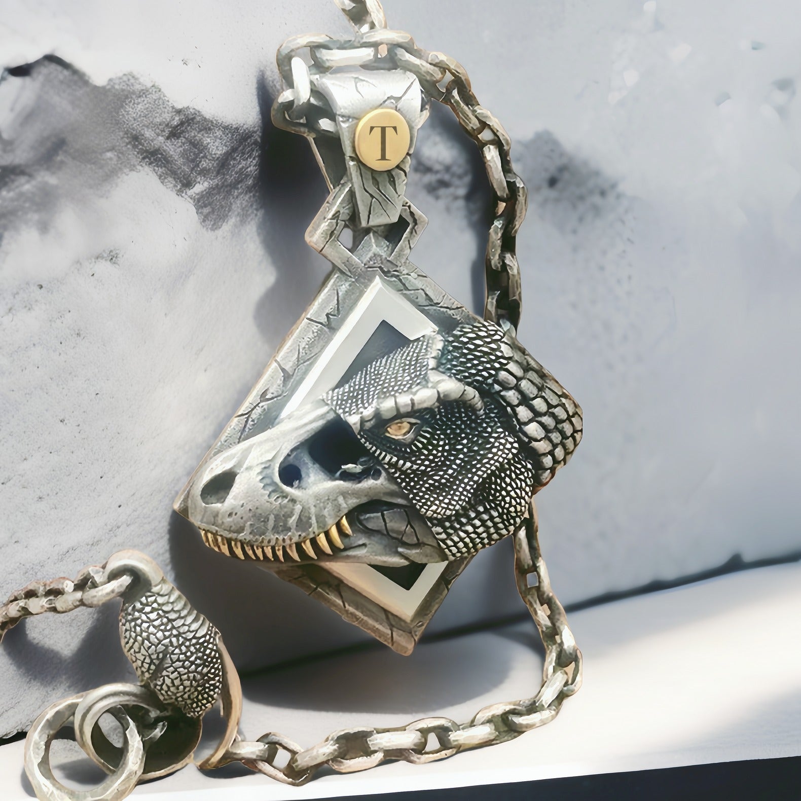 Jurassic Wolrd Silver Pendant Necklace (Item No. SP103)